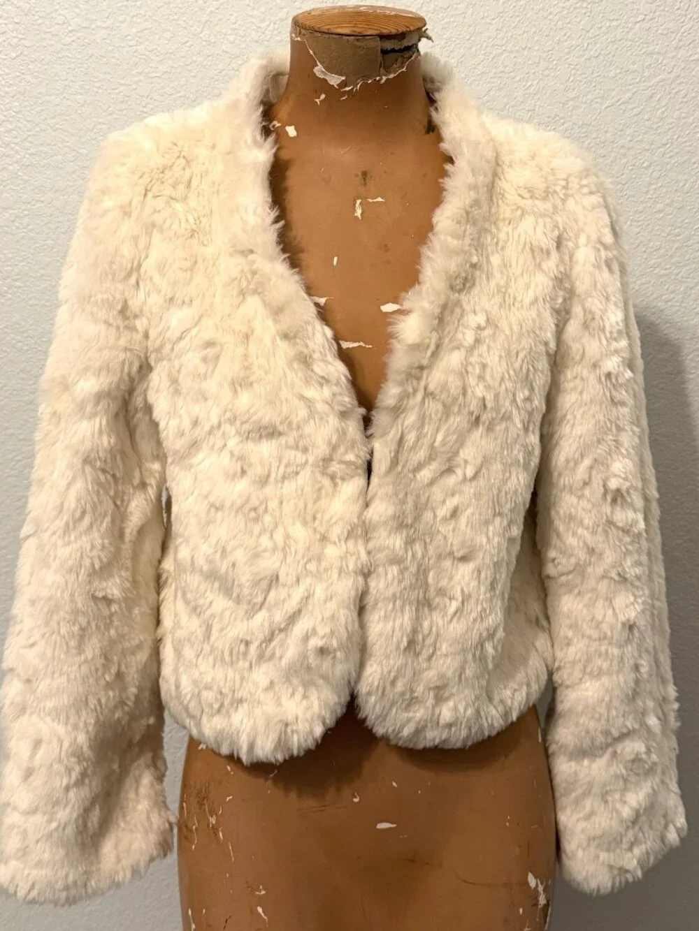 Gap Kids White Faux Fur Cropped Coat Jacket Girls XXL 14-16 Glam Dressy Teen